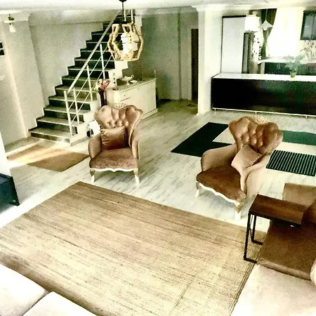 5Mins From Airport. Luxury Villa In The Forest *